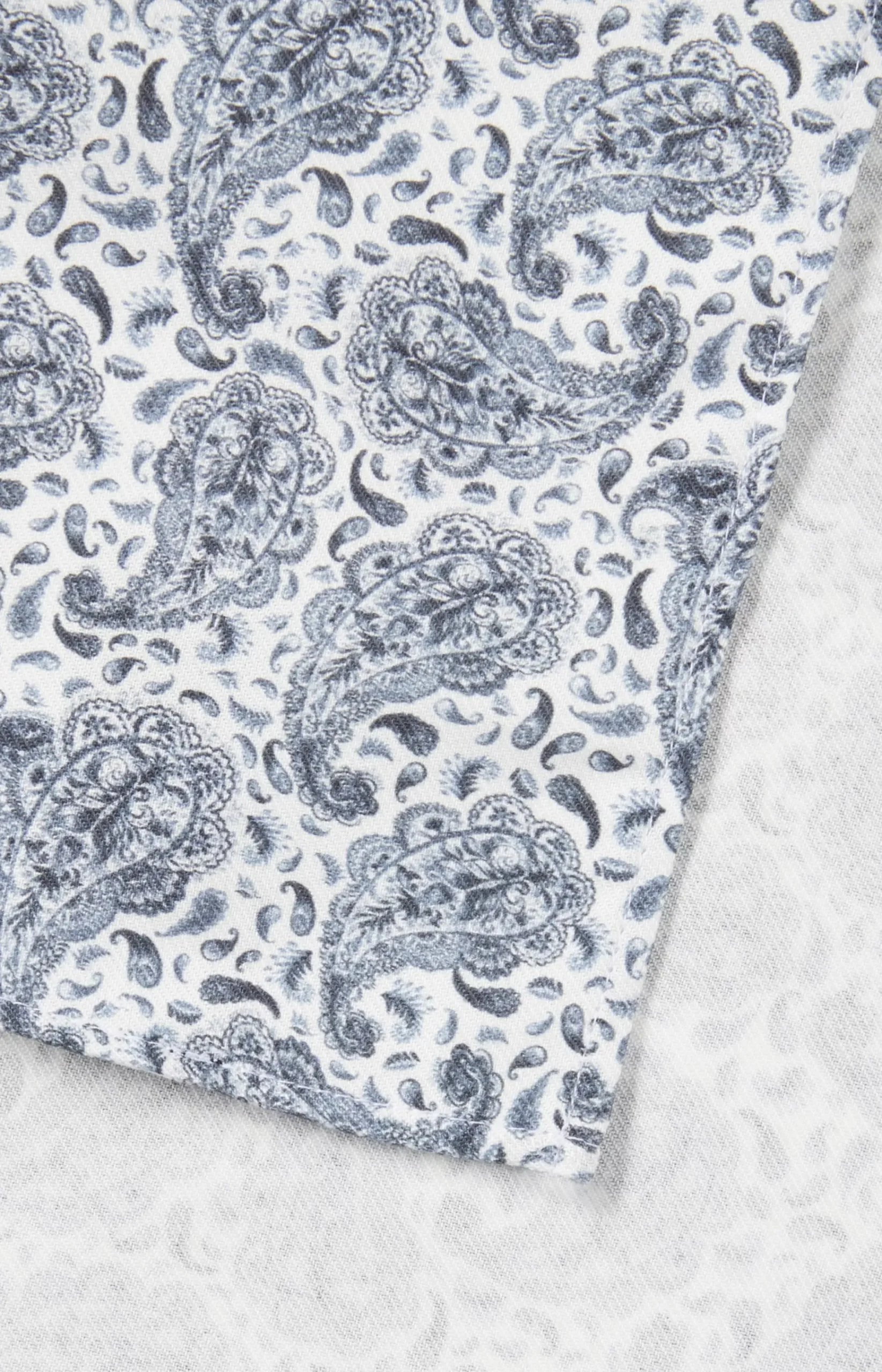 Patterned Pocket Square in Blue/White