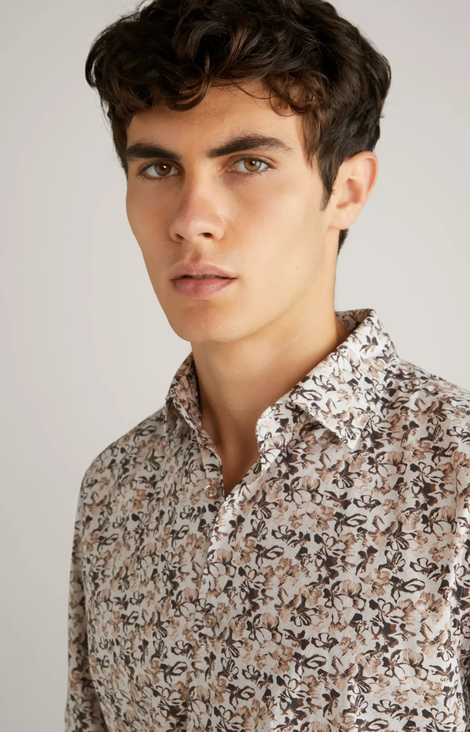 Pit Shirt in Beige/Brown