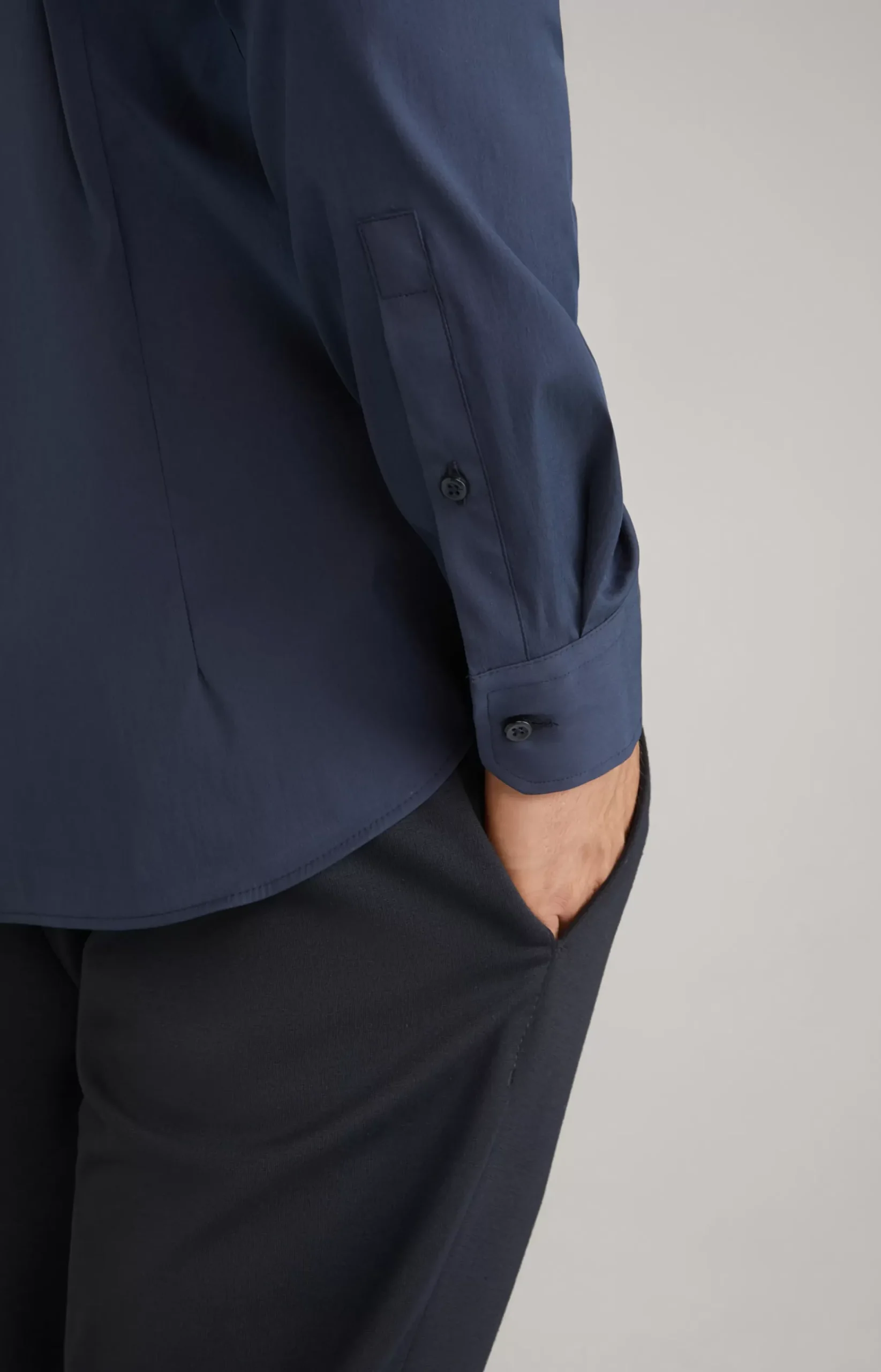 Pit Shirt in Dark Blue