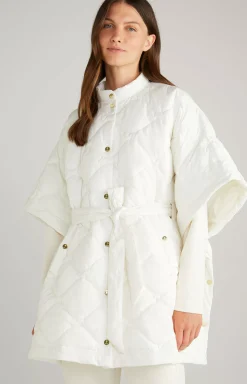 Quilted Cape Jacket in Off-white