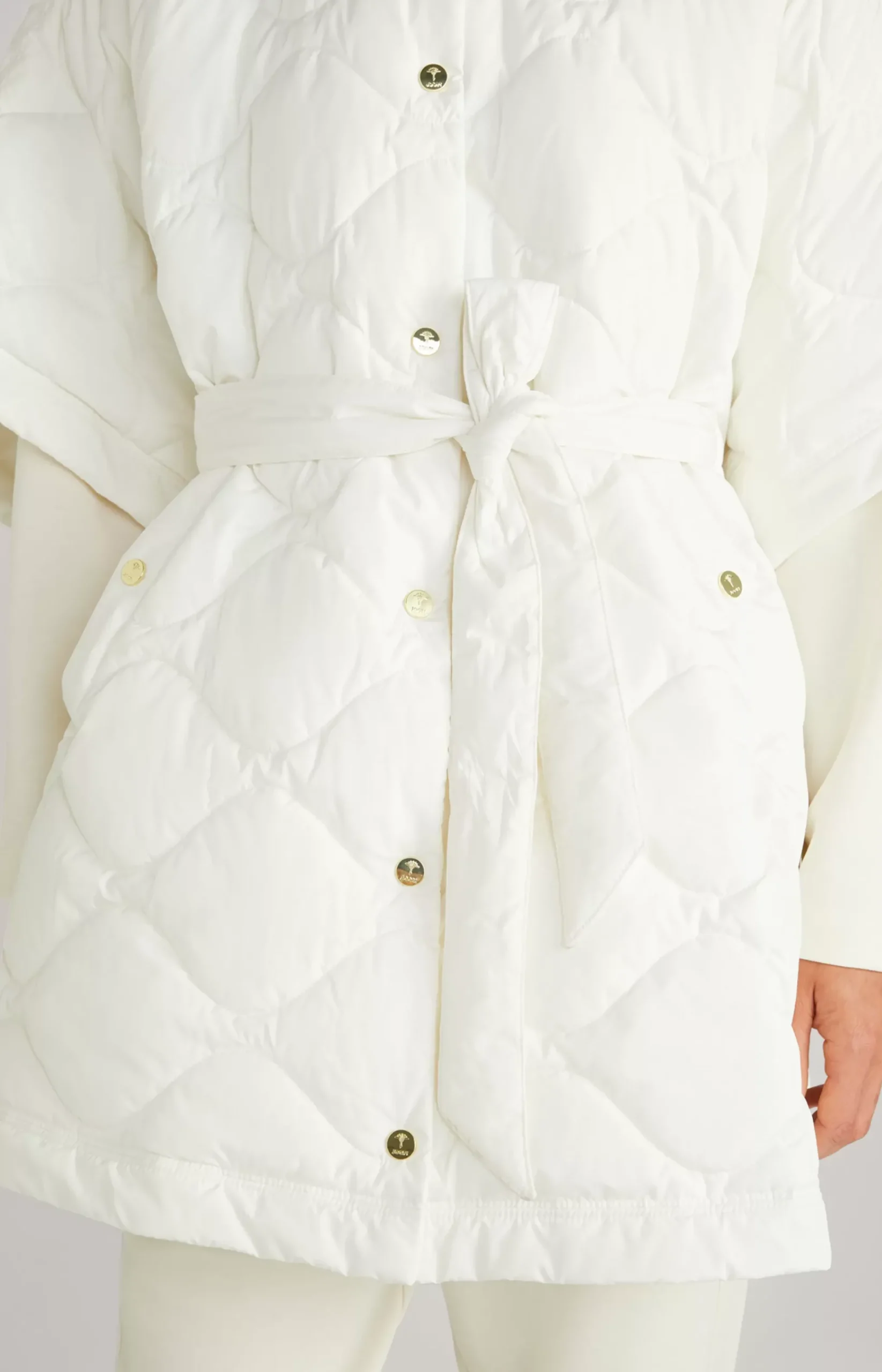 Quilted Cape Jacket in Off-white