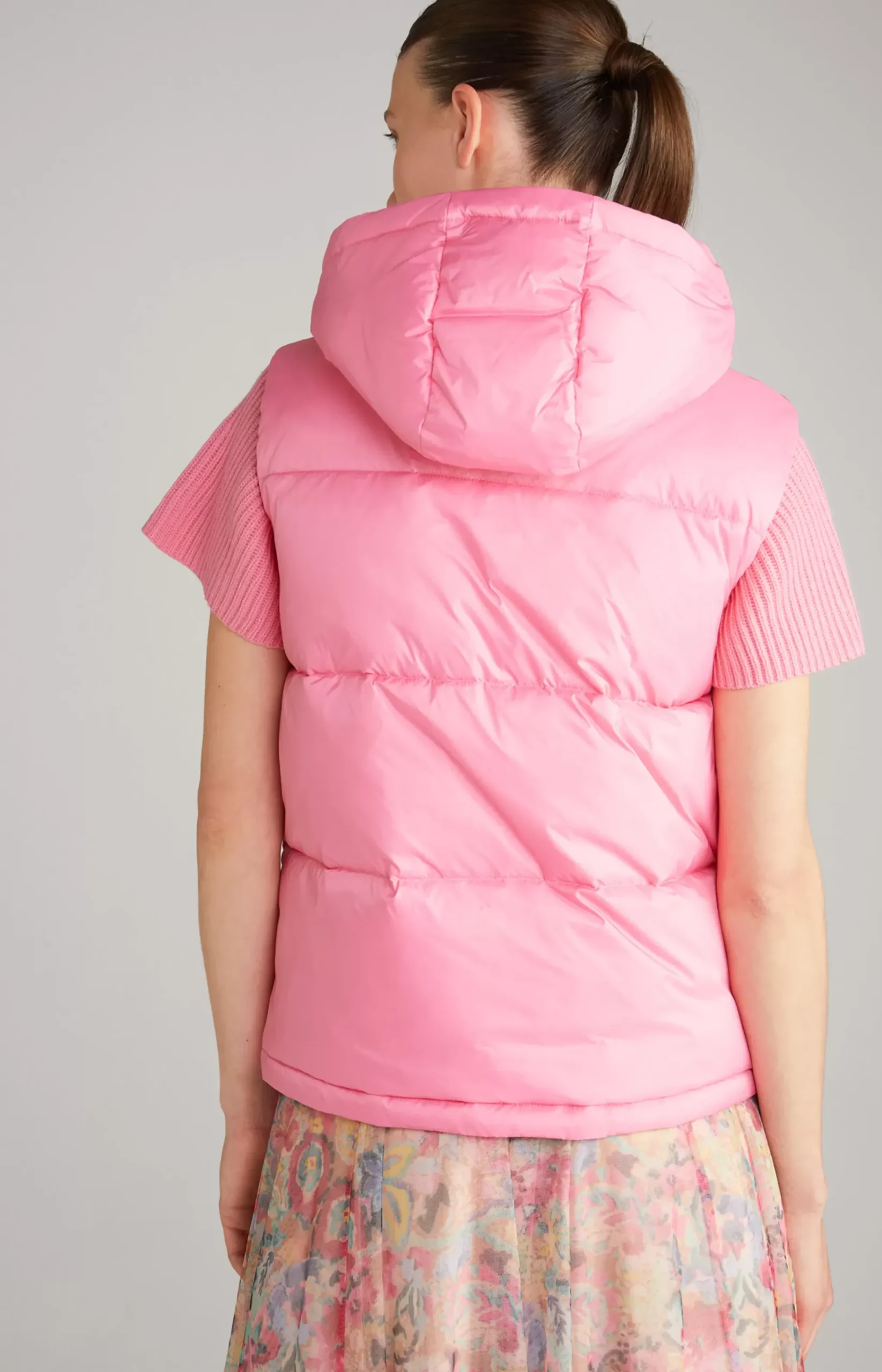Quilted Nylon Waistcoat in Pink