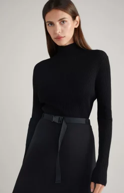 Rib Knit Pullover in Black
