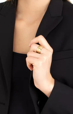 Ring in Yellow Gold  