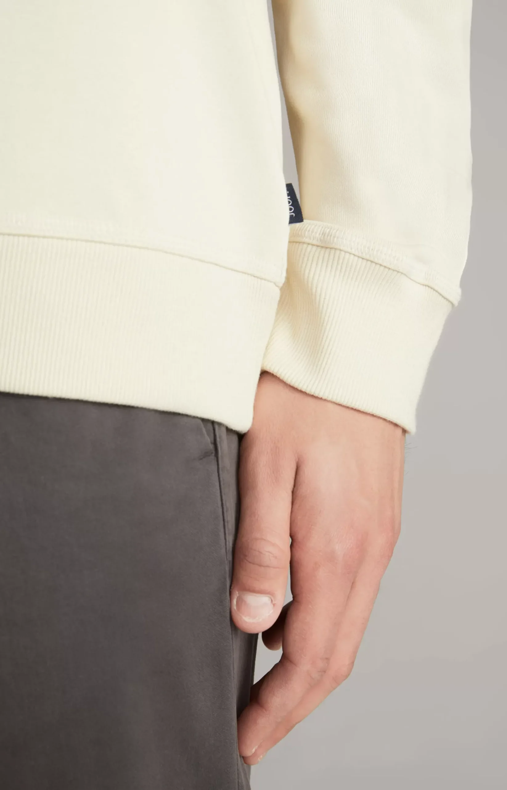 Samuel Hoodie in Beige
