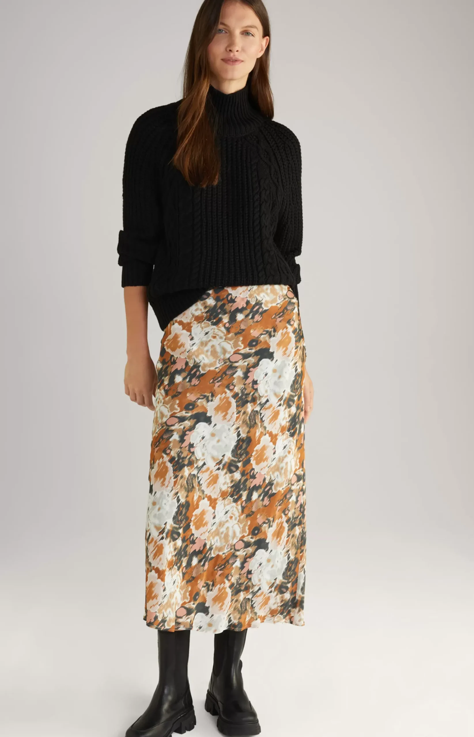 Satin Skirt in a Brown/Black/Ecru Pattern