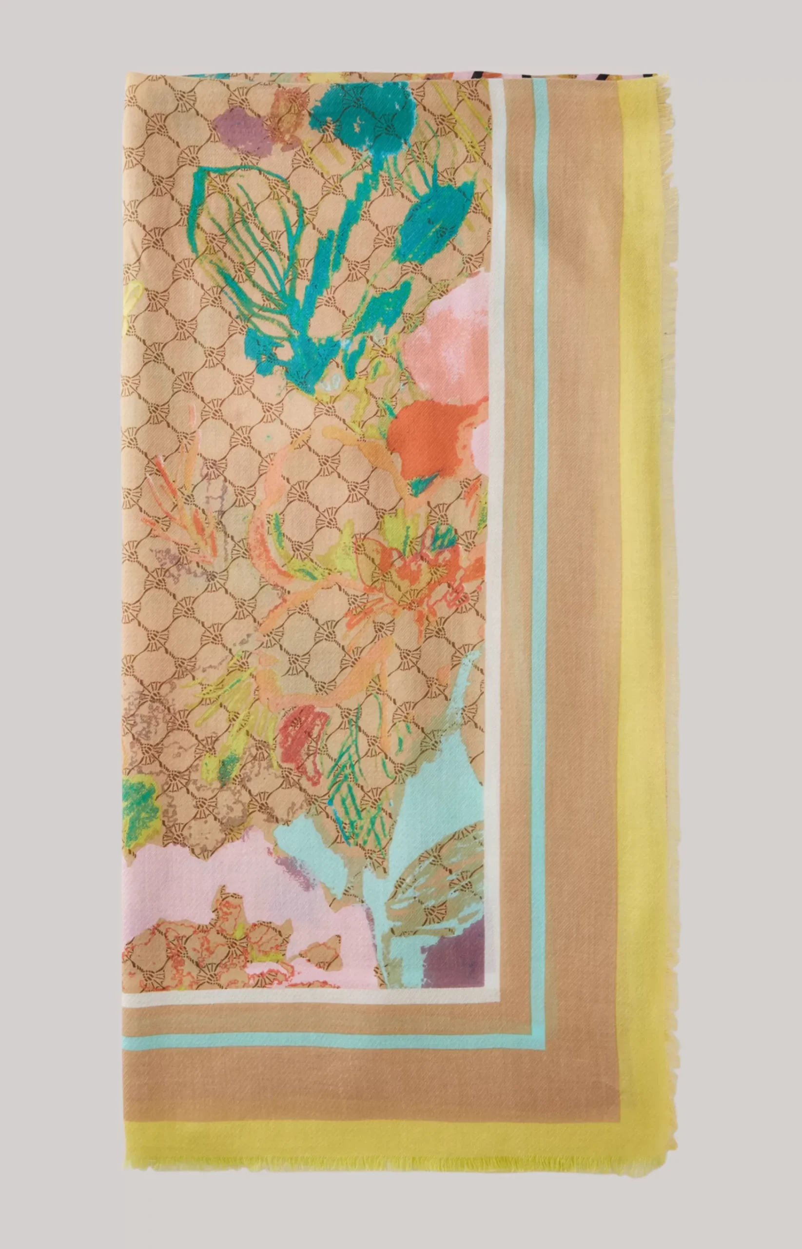 Scarf in a Beige Pattern