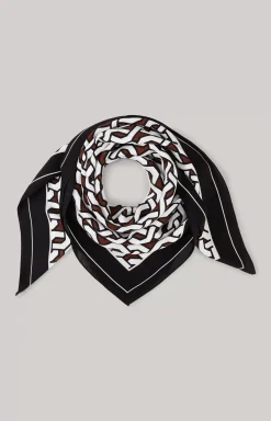 Scarf in a Black/White/Brown Pattern