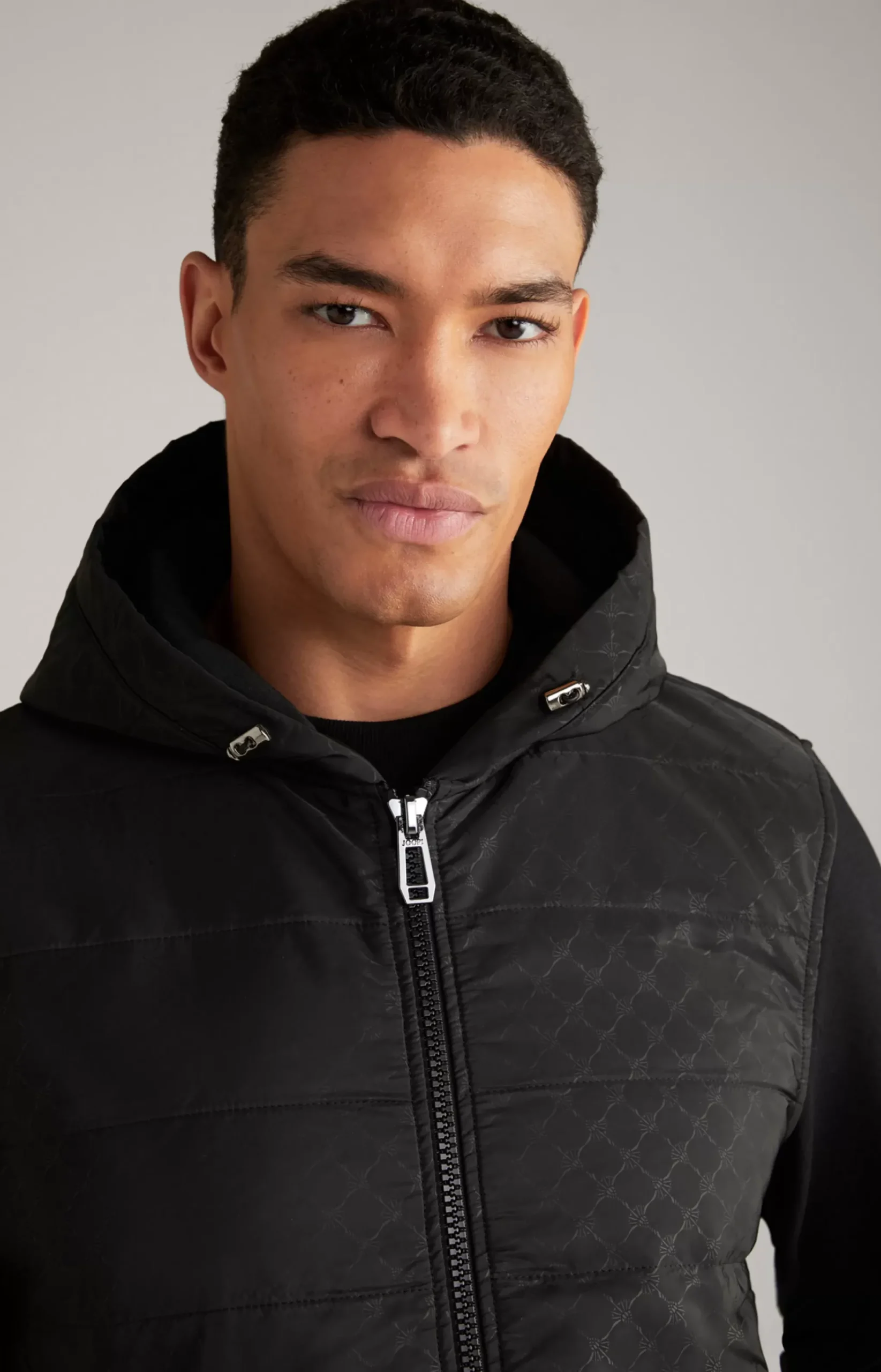 Scotty Cornflower Jacket in Black