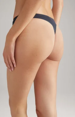 Seamless thong in Dark Blue