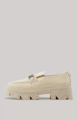 Sofisticato Camy Loafers in Off-White