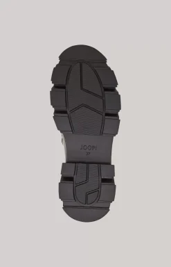 Sofisticato Camy Loafers in Black