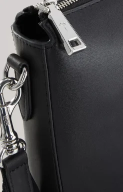 Sofisticato Jasmina Shoulder Bag in Black