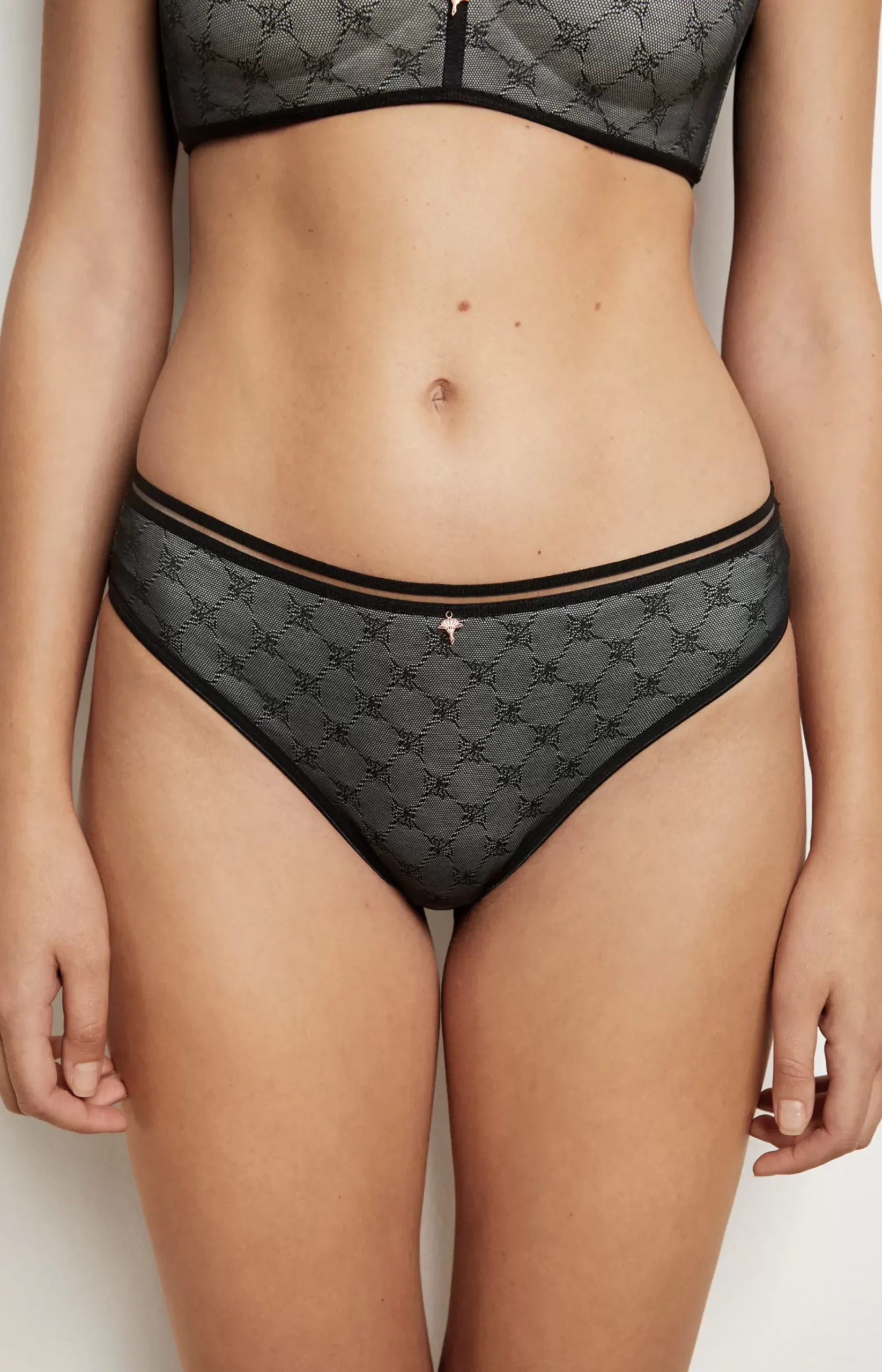 Soft bra with cup in Light Grey Melange/Black