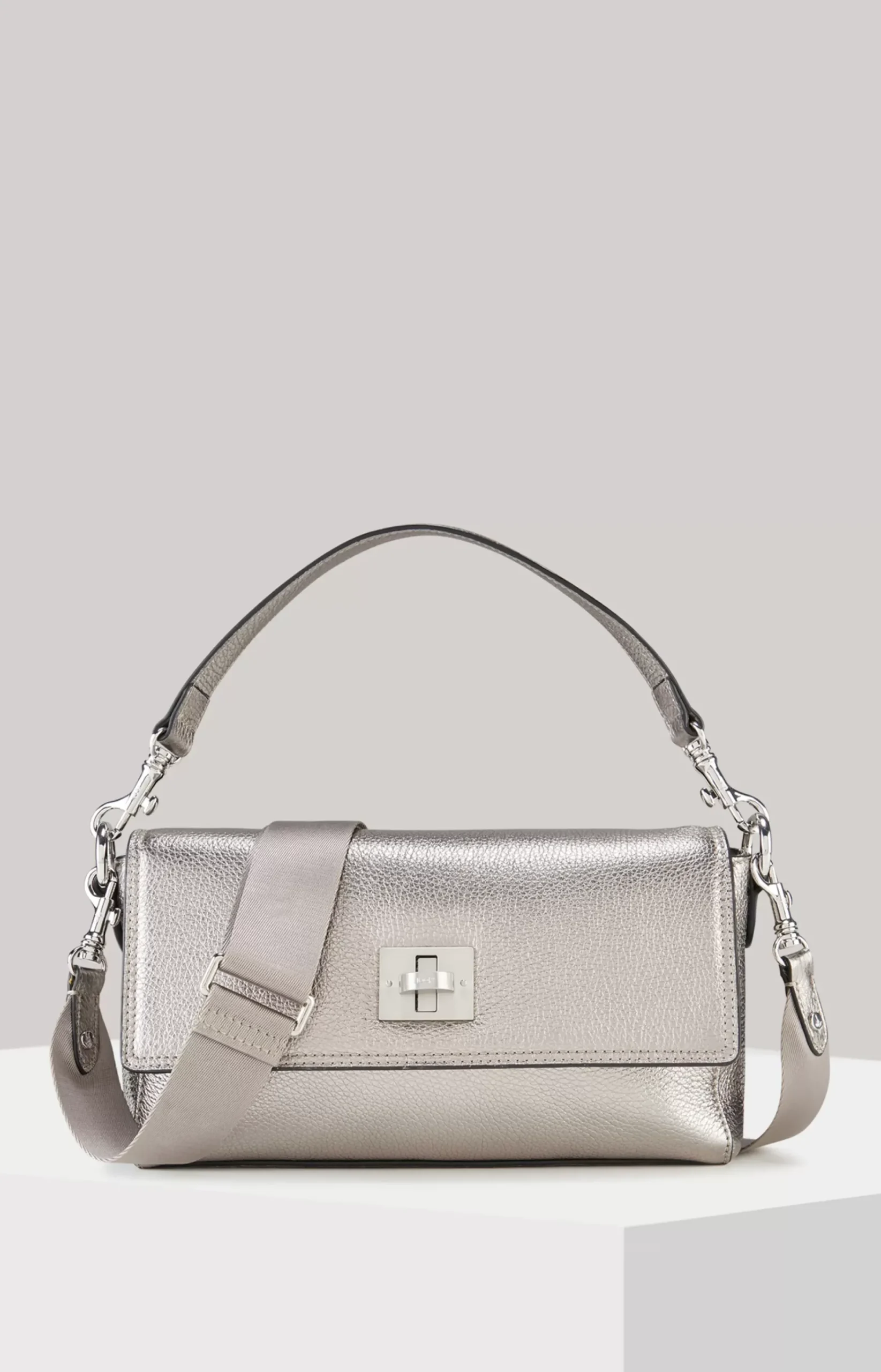 Splendere Muna Shoulder Bag in Silver