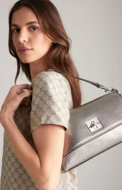 Splendere Muna Shoulder Bag in Silver