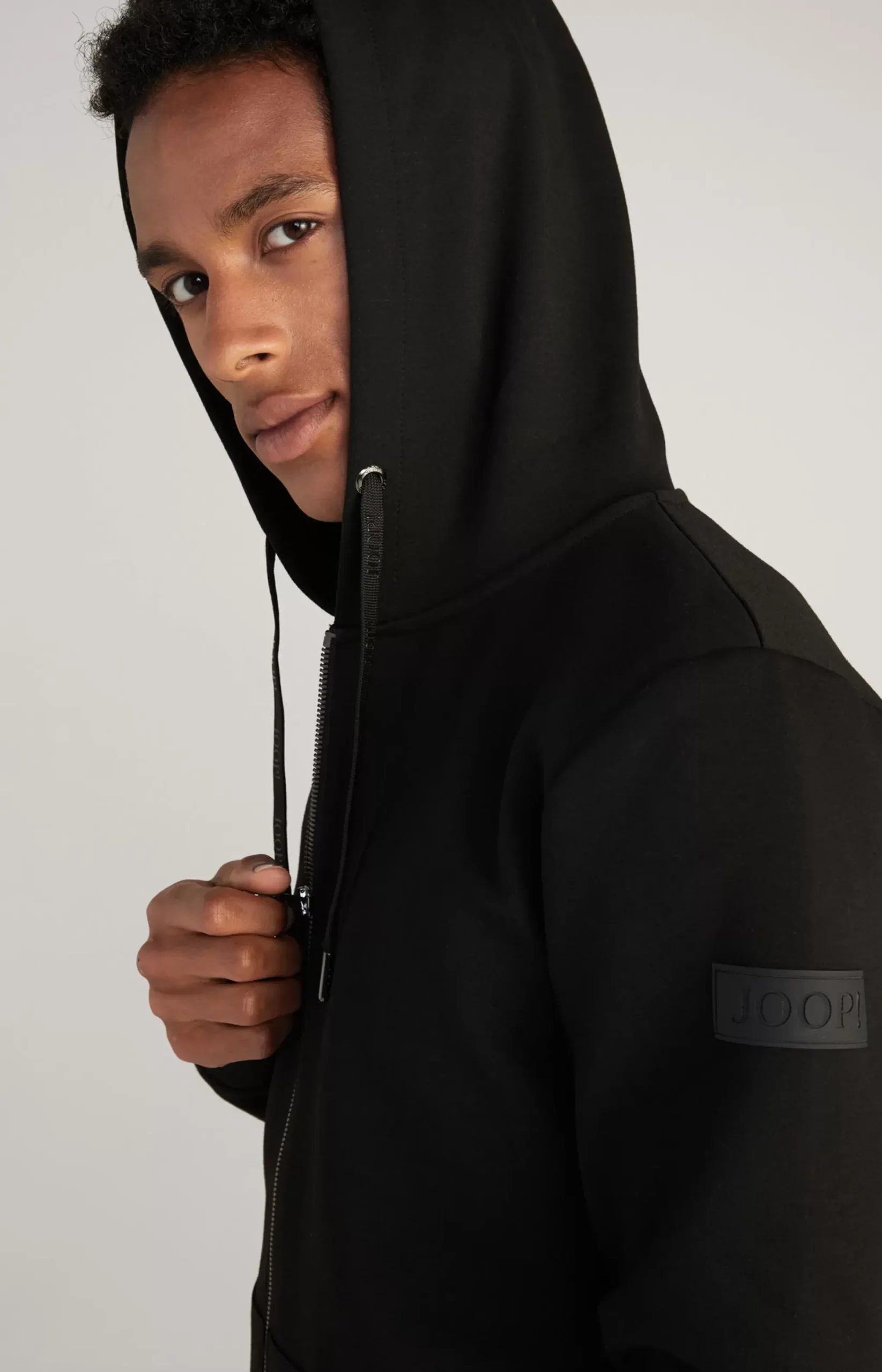 Stratos Sweatshirt Jacket in Black