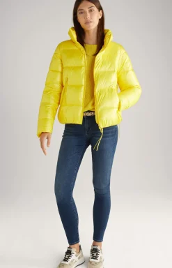 Sue Jeans in a Denim Blue Washed Look