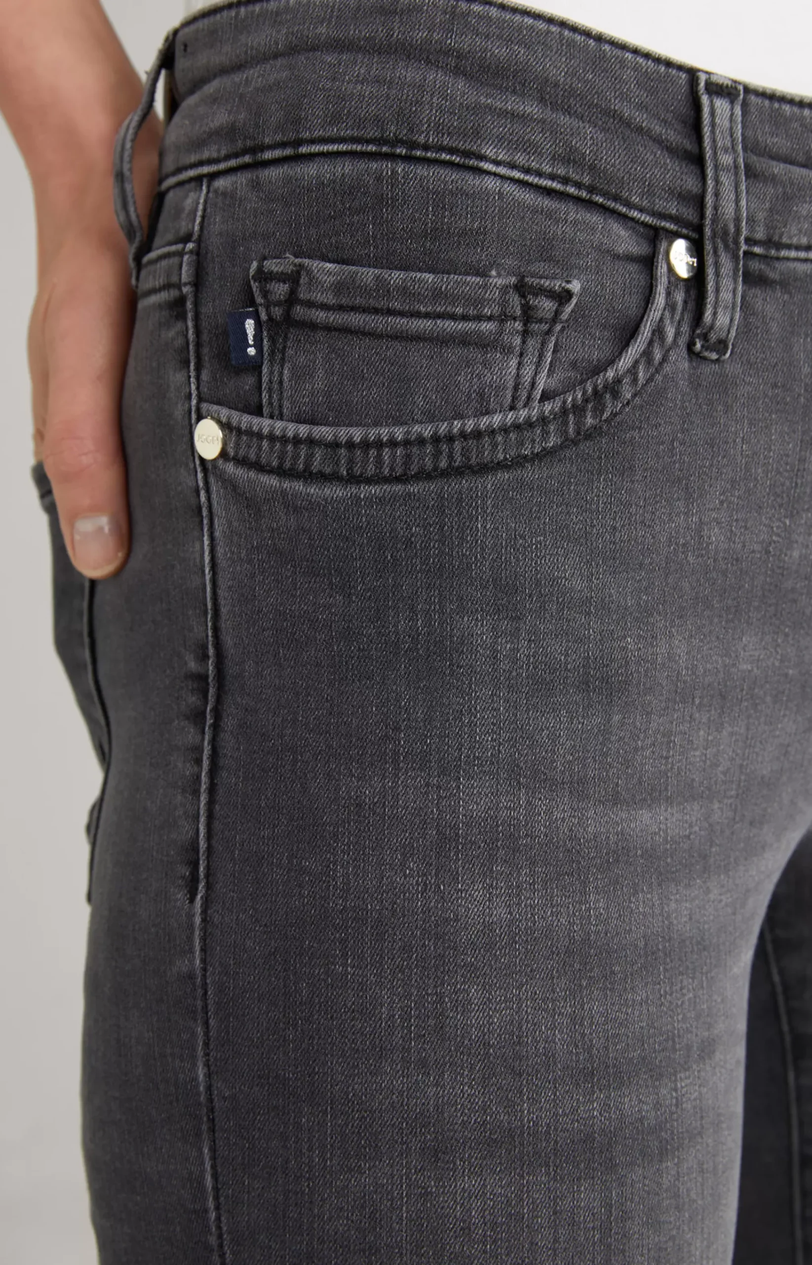 Sue skinny Jeans in grey in a washed look