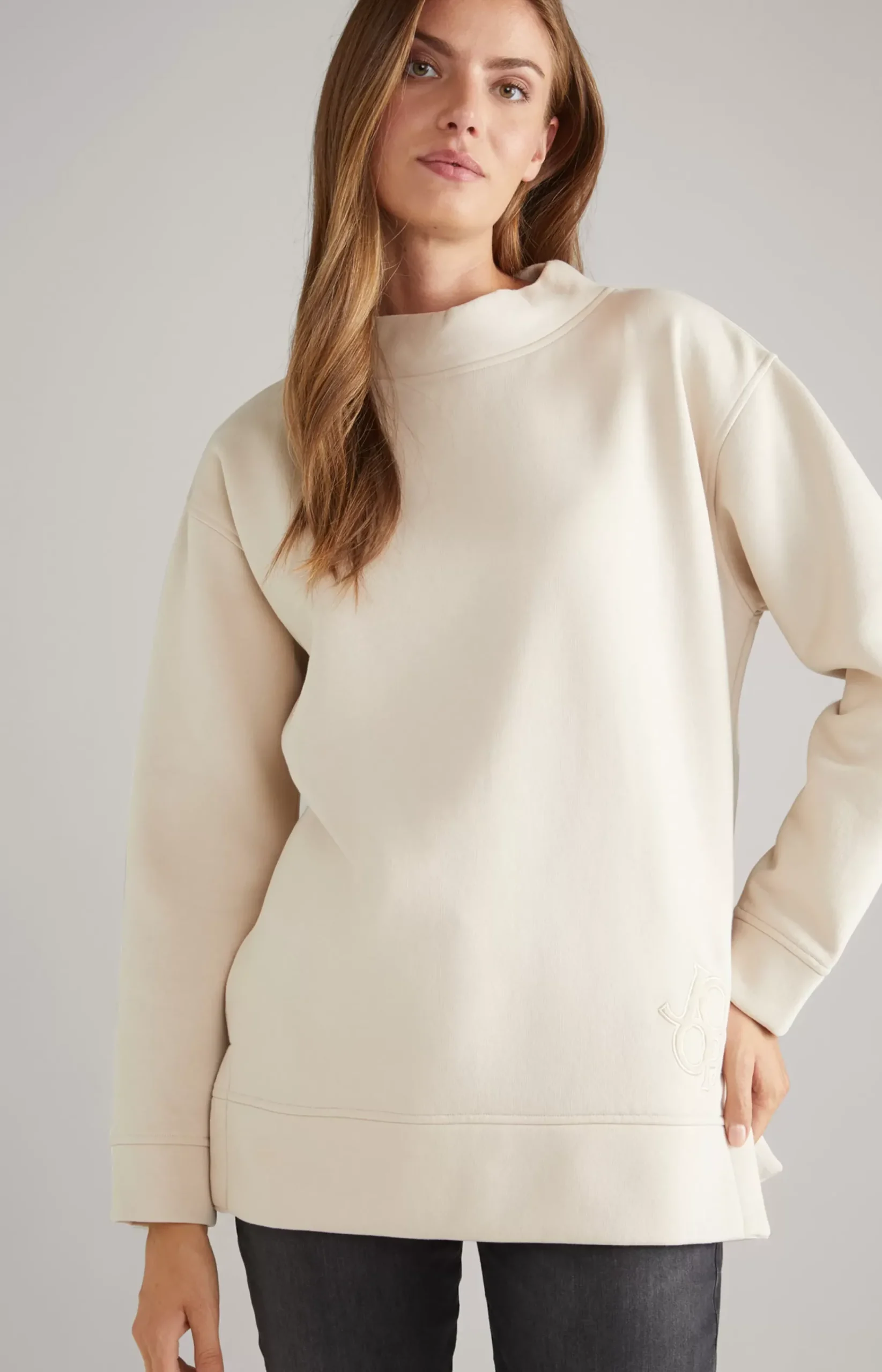 Sweatshirt in Beige