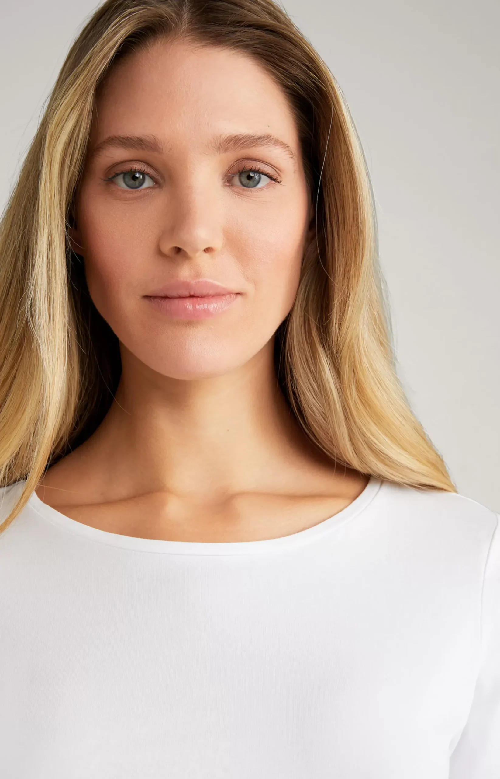 Taiia shirt in white