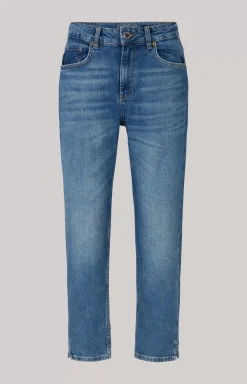 Tapered Jeans in a Blue Washed Look
