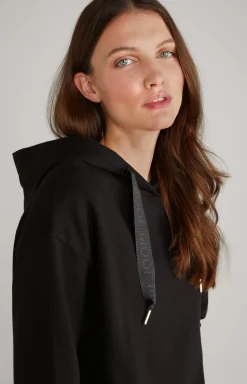 Tasta Hoodie in Black
