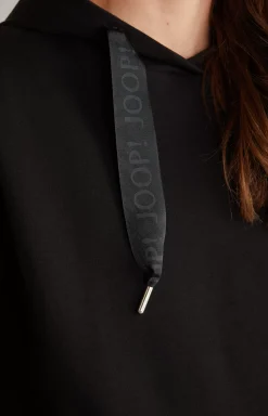 Tasta Hoodie in Black