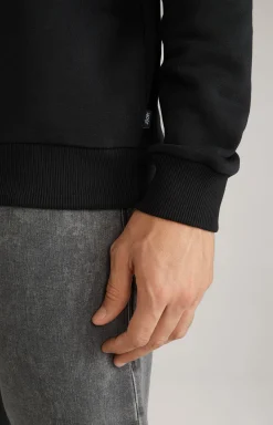 Theseus Sweatshirt in Black