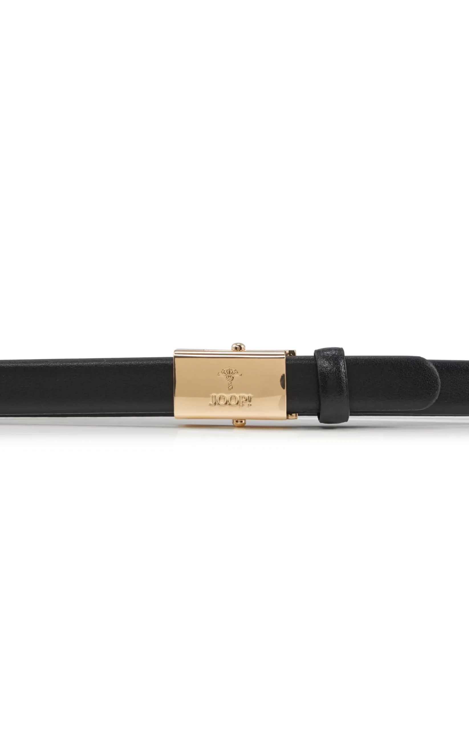 Thin leather belt in black
