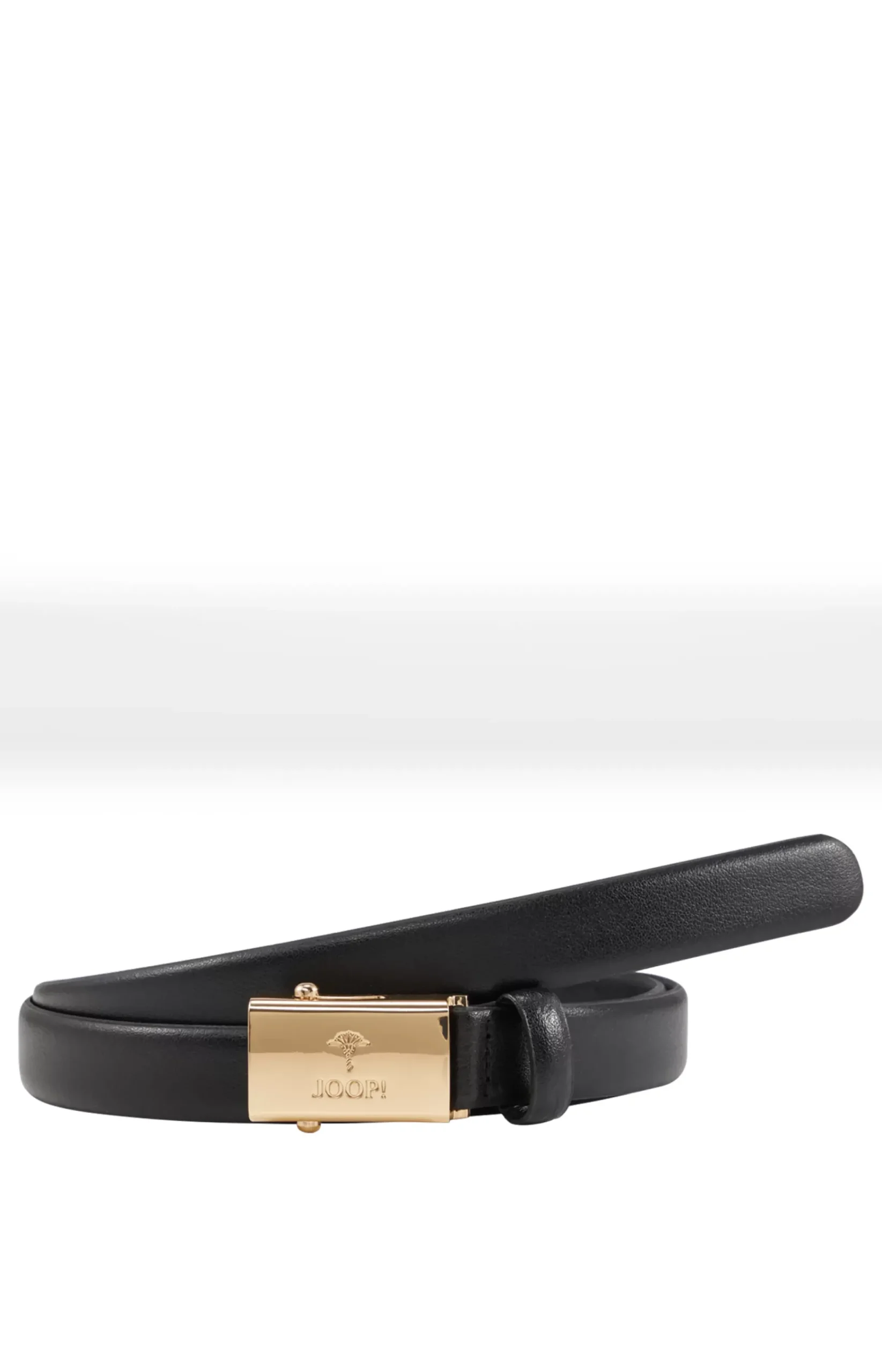 Thin leather belt in black