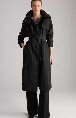 Trench Coat in Black