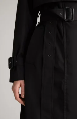 Trench Coat in Black