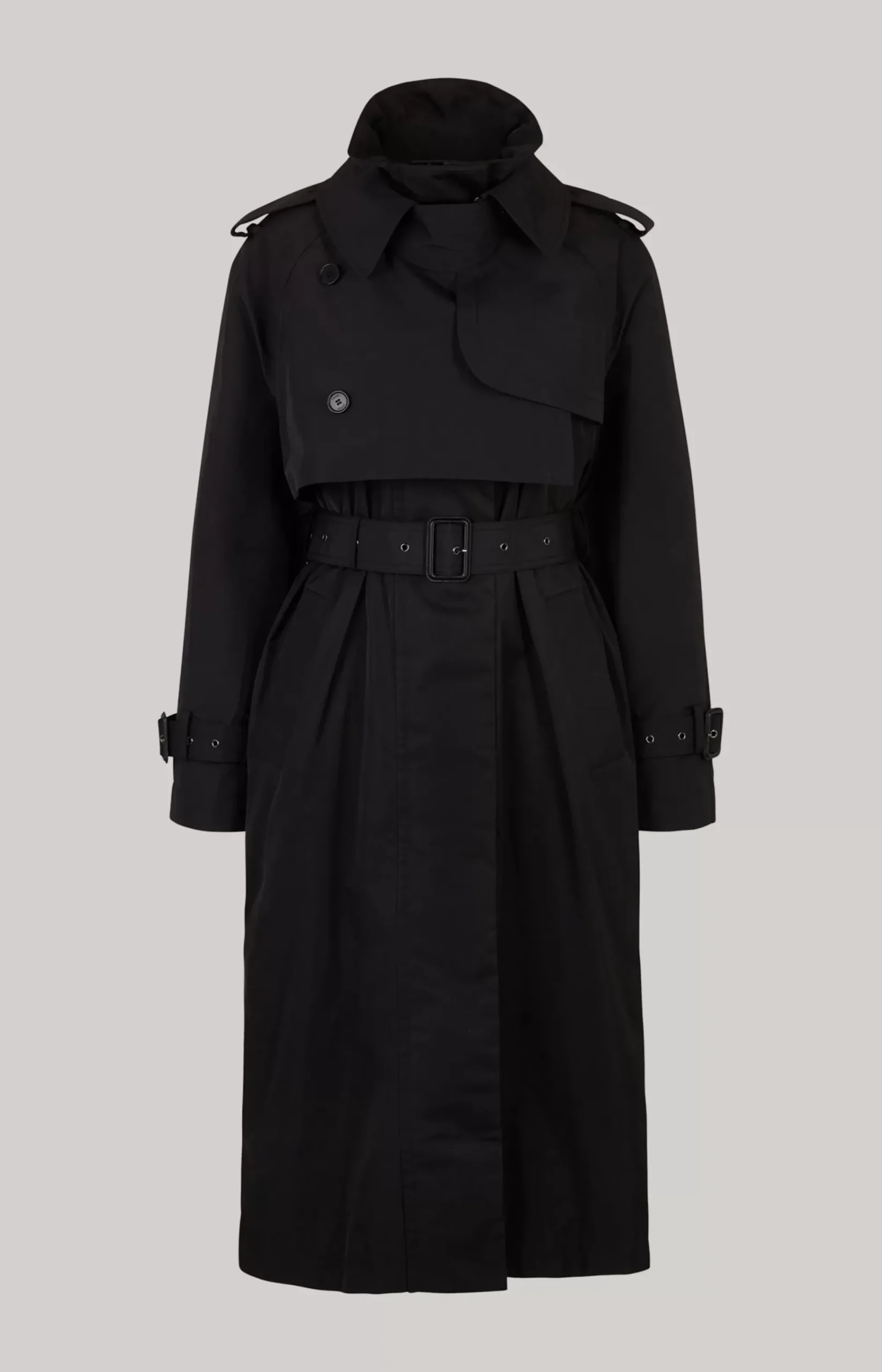 Trench Coat in Black