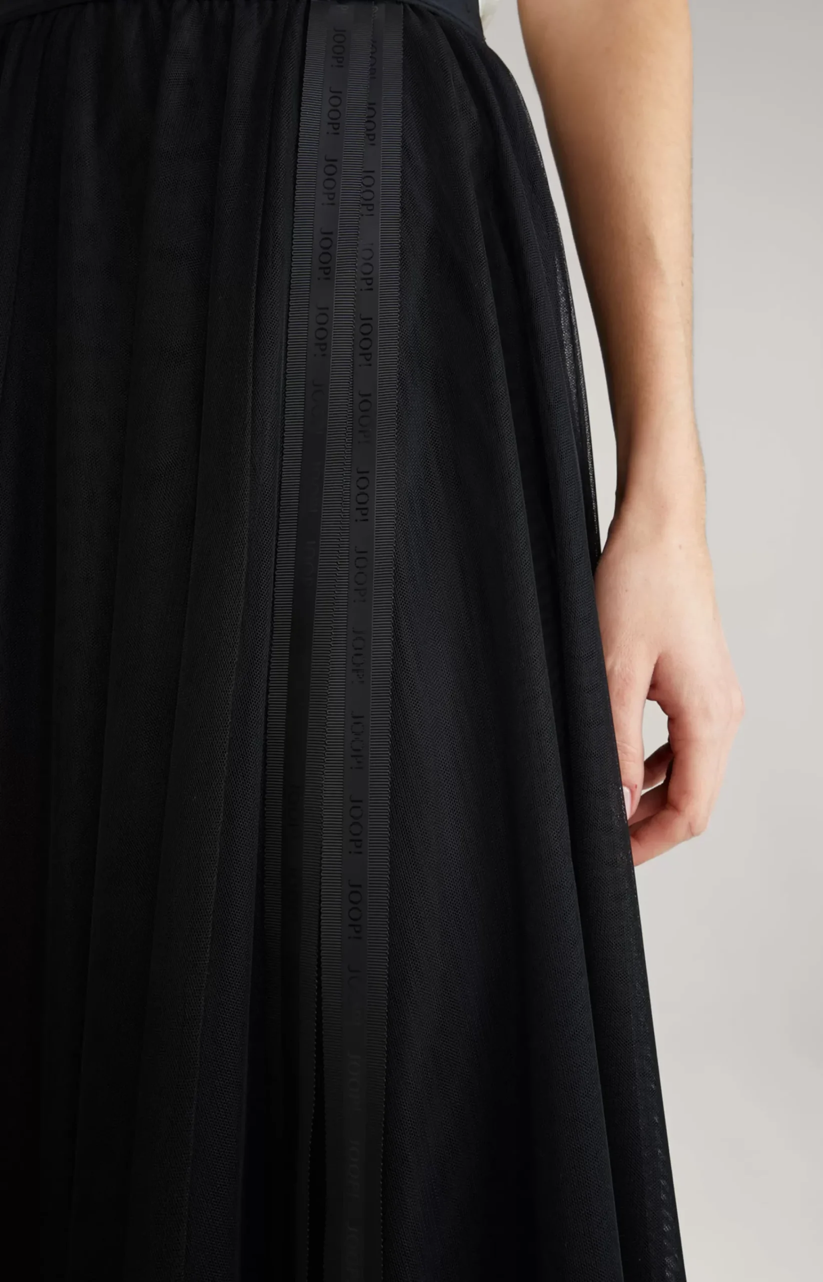 Tulle Skirt in Black