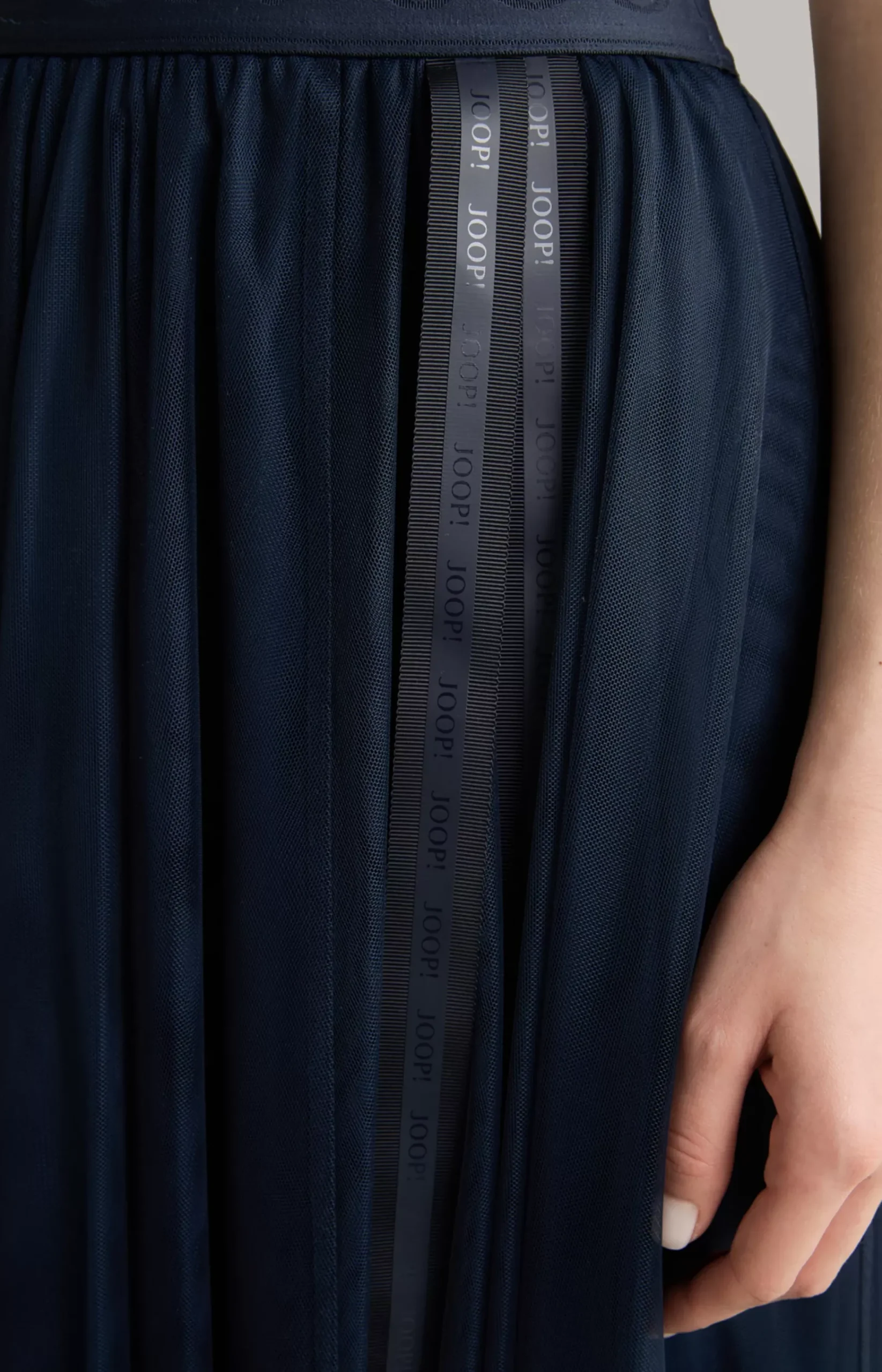 Tulle Skirt in Navy
