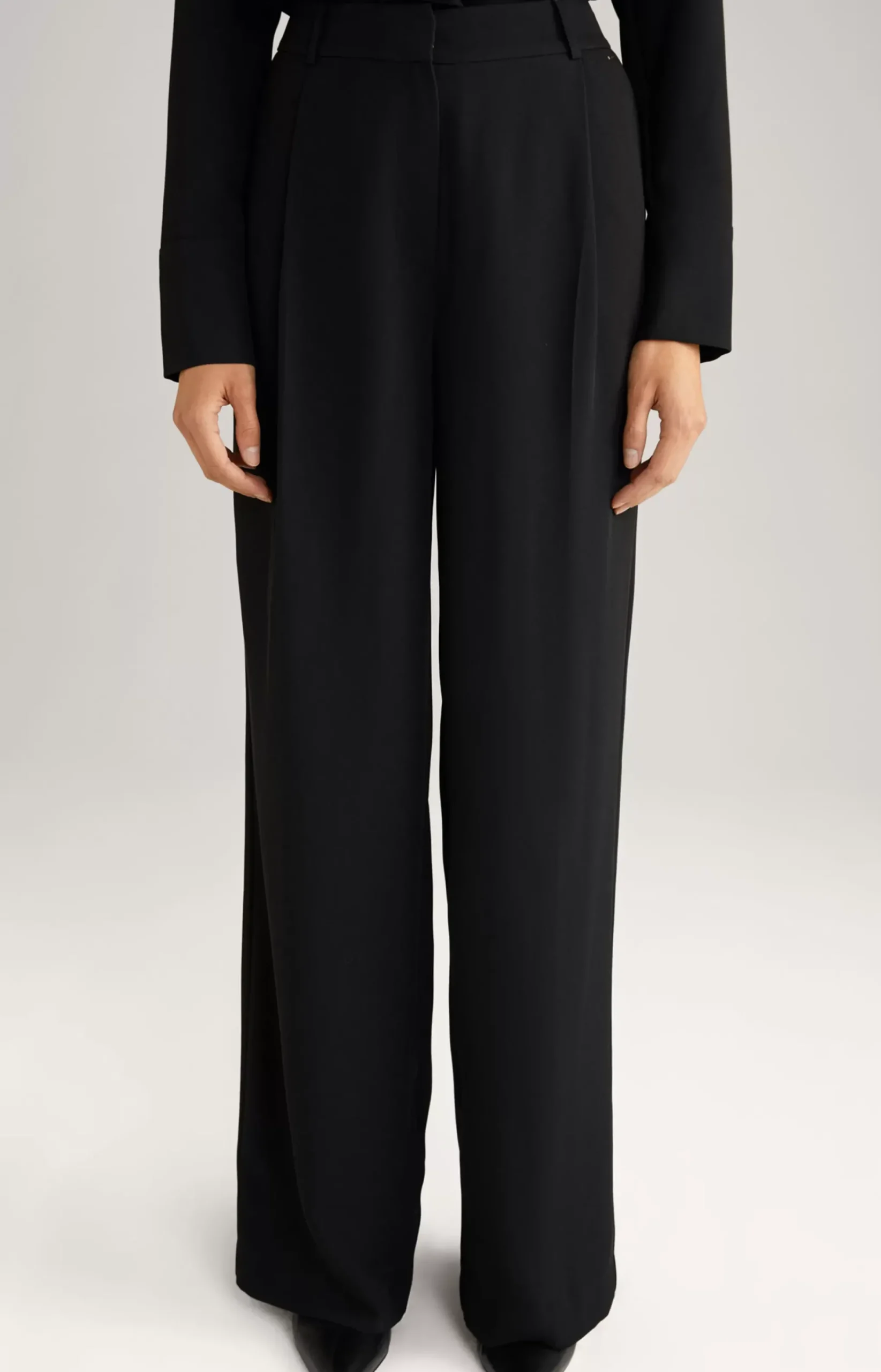 Twill Trousers in Black