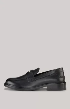 Unico Tori Slip-on Loafers in Black