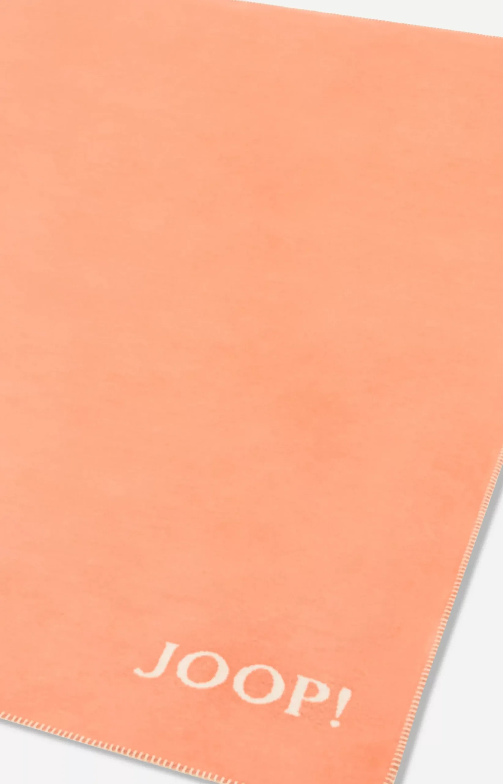 Uni-Doubleface Throw in Apricot/Sand