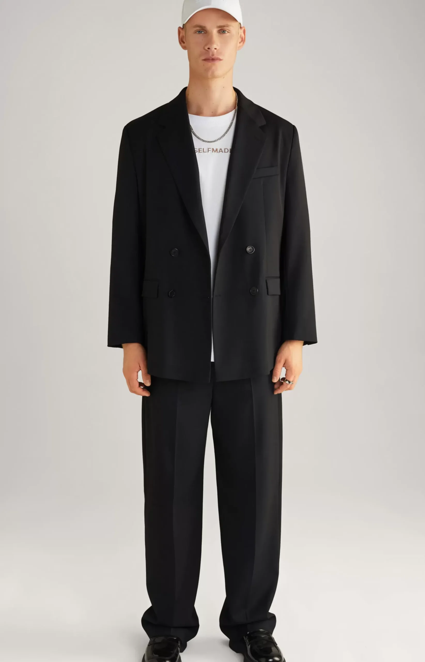 Unisex Boyfriend Blazer in Black