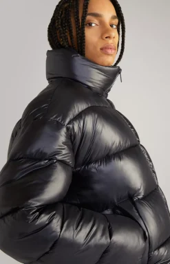 Unisex Quilted Jacket in Black