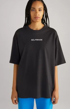 Unisex T-shirt in Black