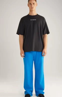 Unisex T-shirt in Black