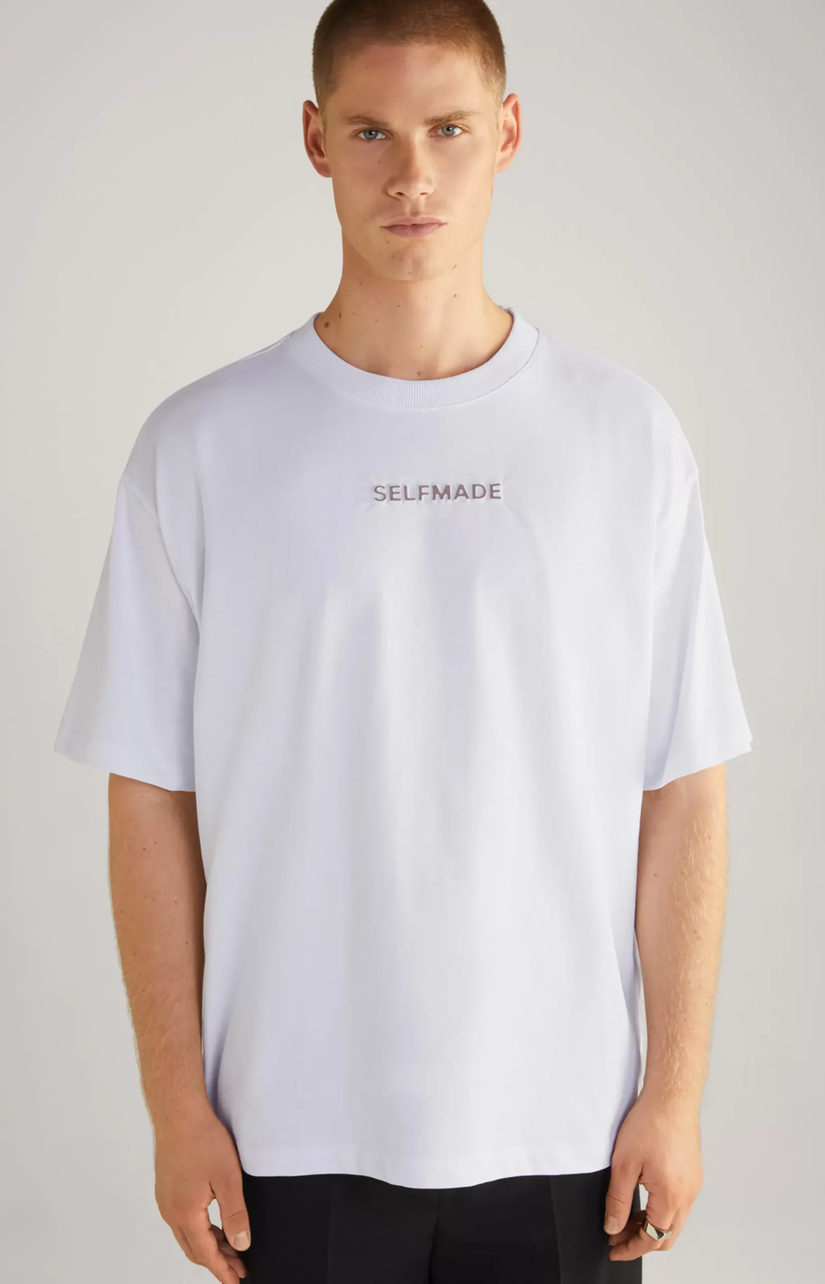 Unisex T-shirt in White