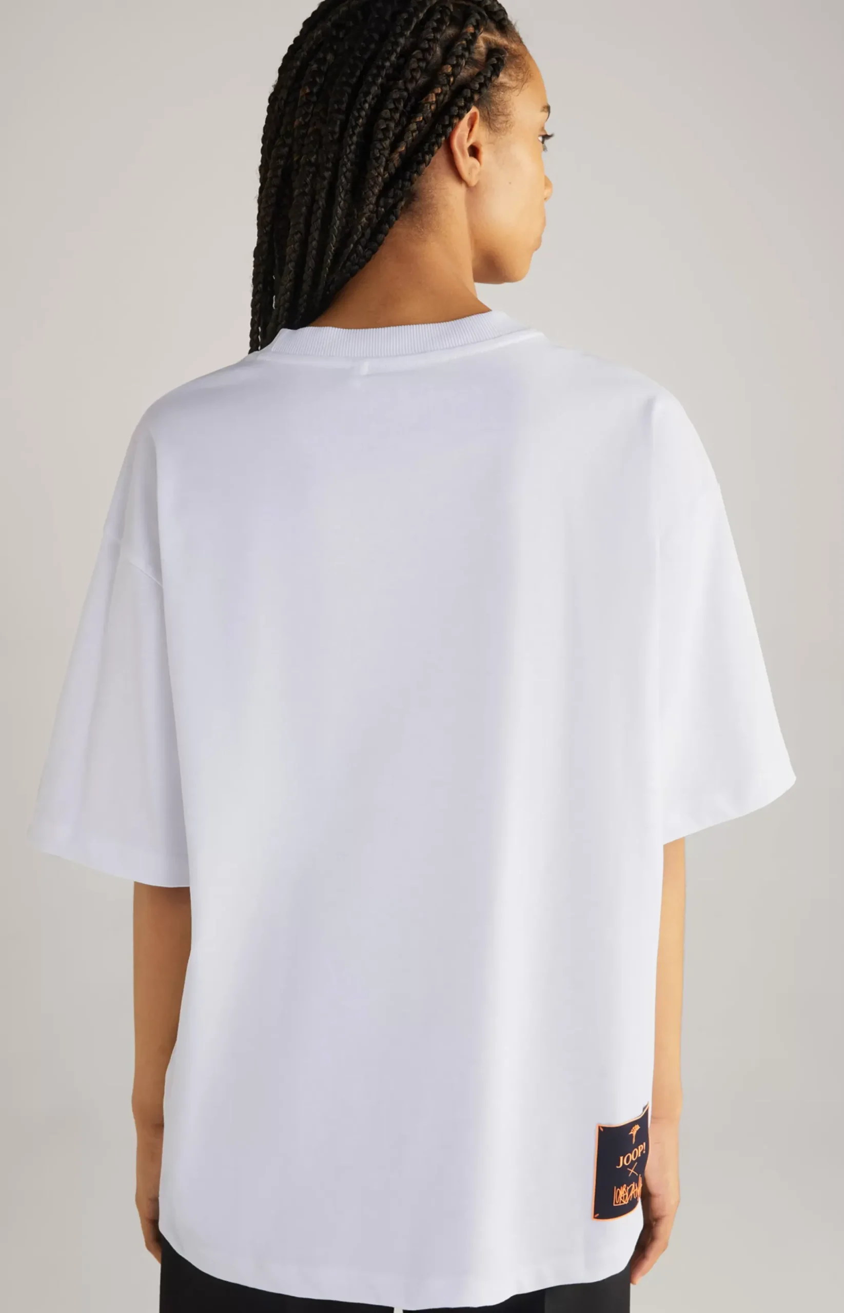 Unisex T-shirt in White