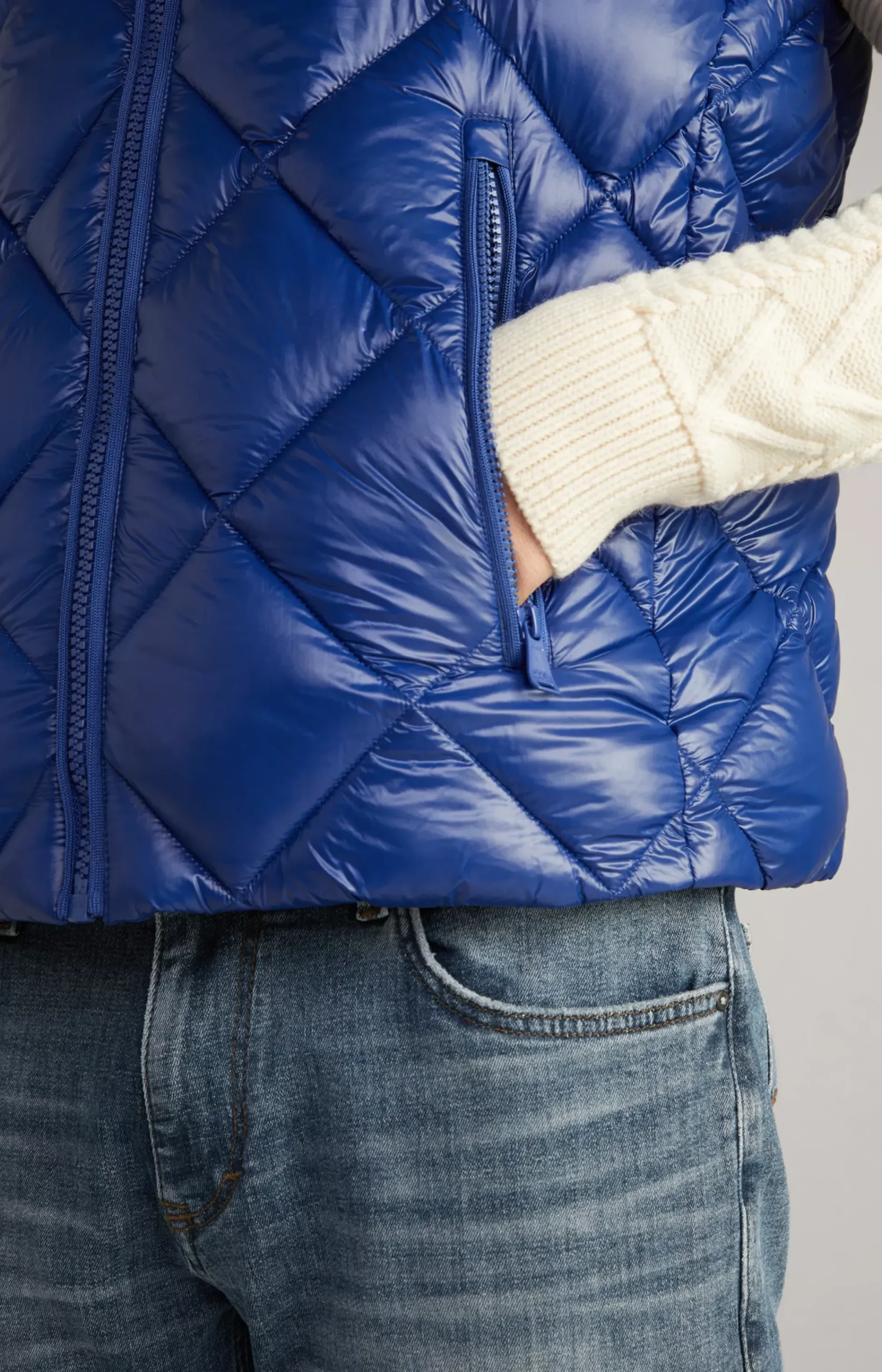 Vanor Quilted Nylon Waistcoat in Blue