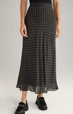 Viscose Skirt in a Black/Beige Pattern