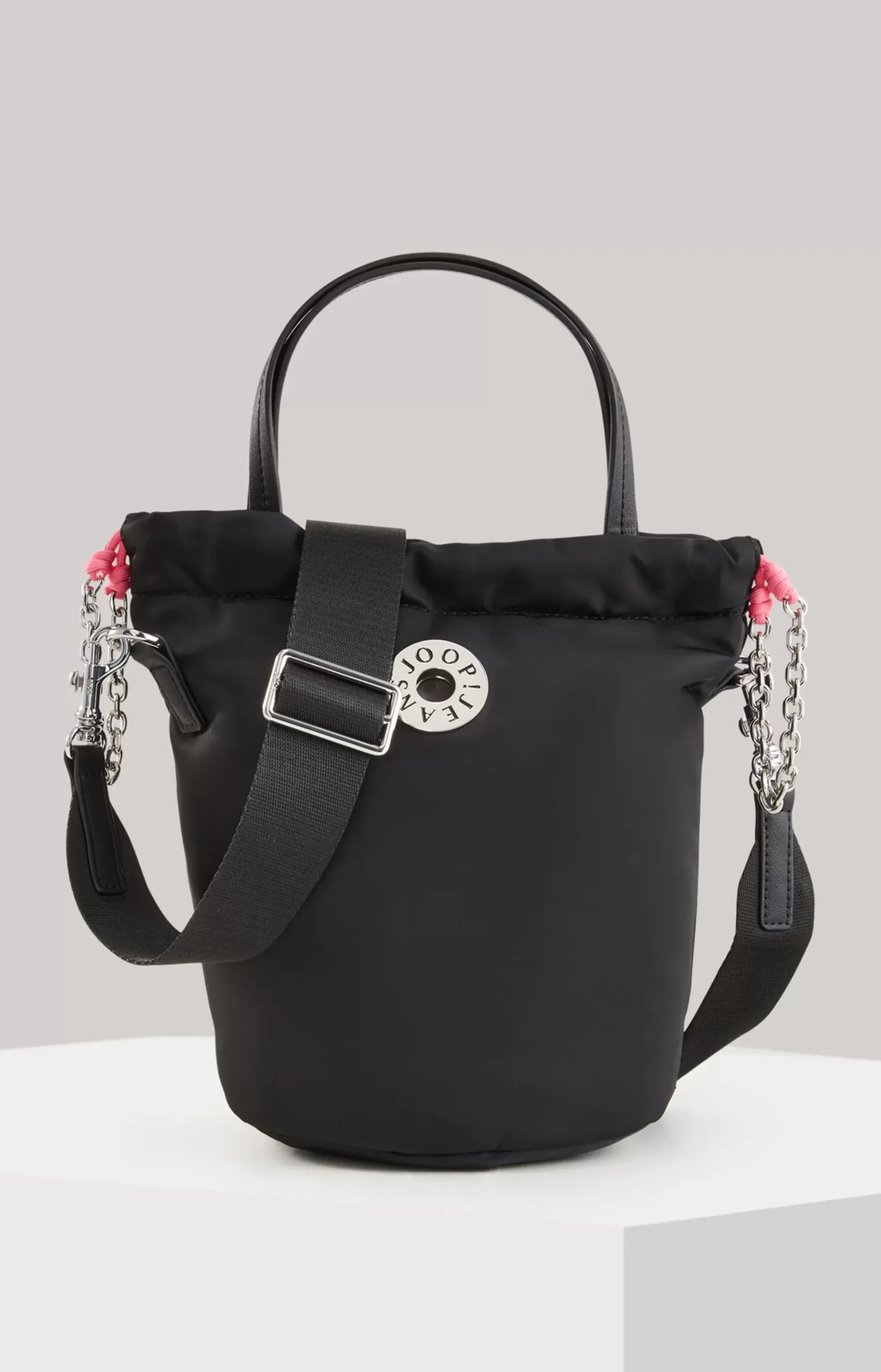 Vita Puro Donna Handbag in Black