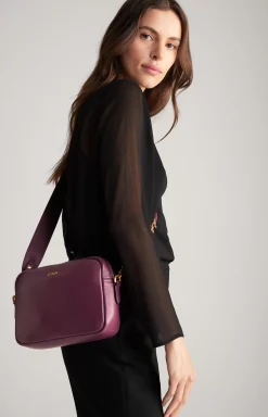 Vivace Cloe Shoulder Bag in Violet