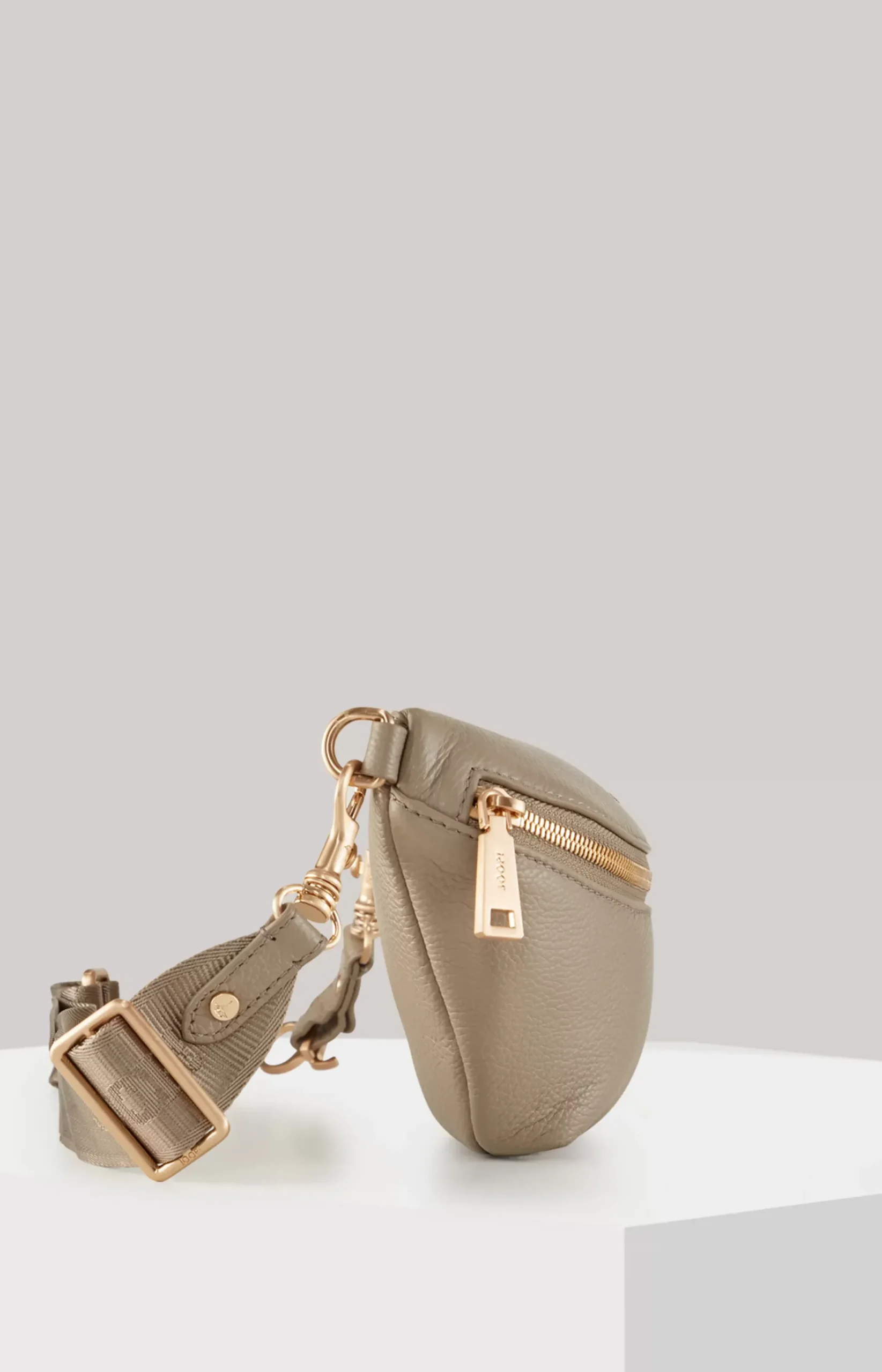 Vivace Isabella Shoulder Bag in Greige